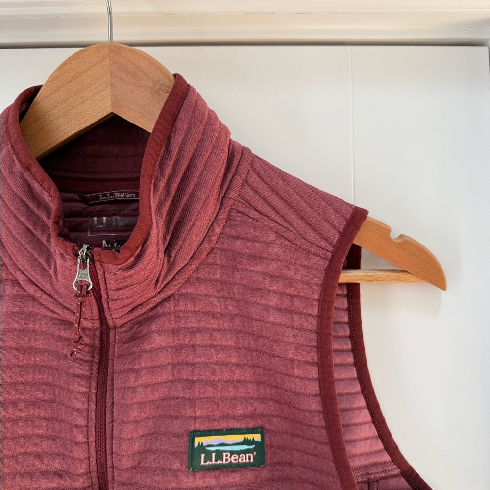 LL BEAN Women's Airlight Vest - Medium